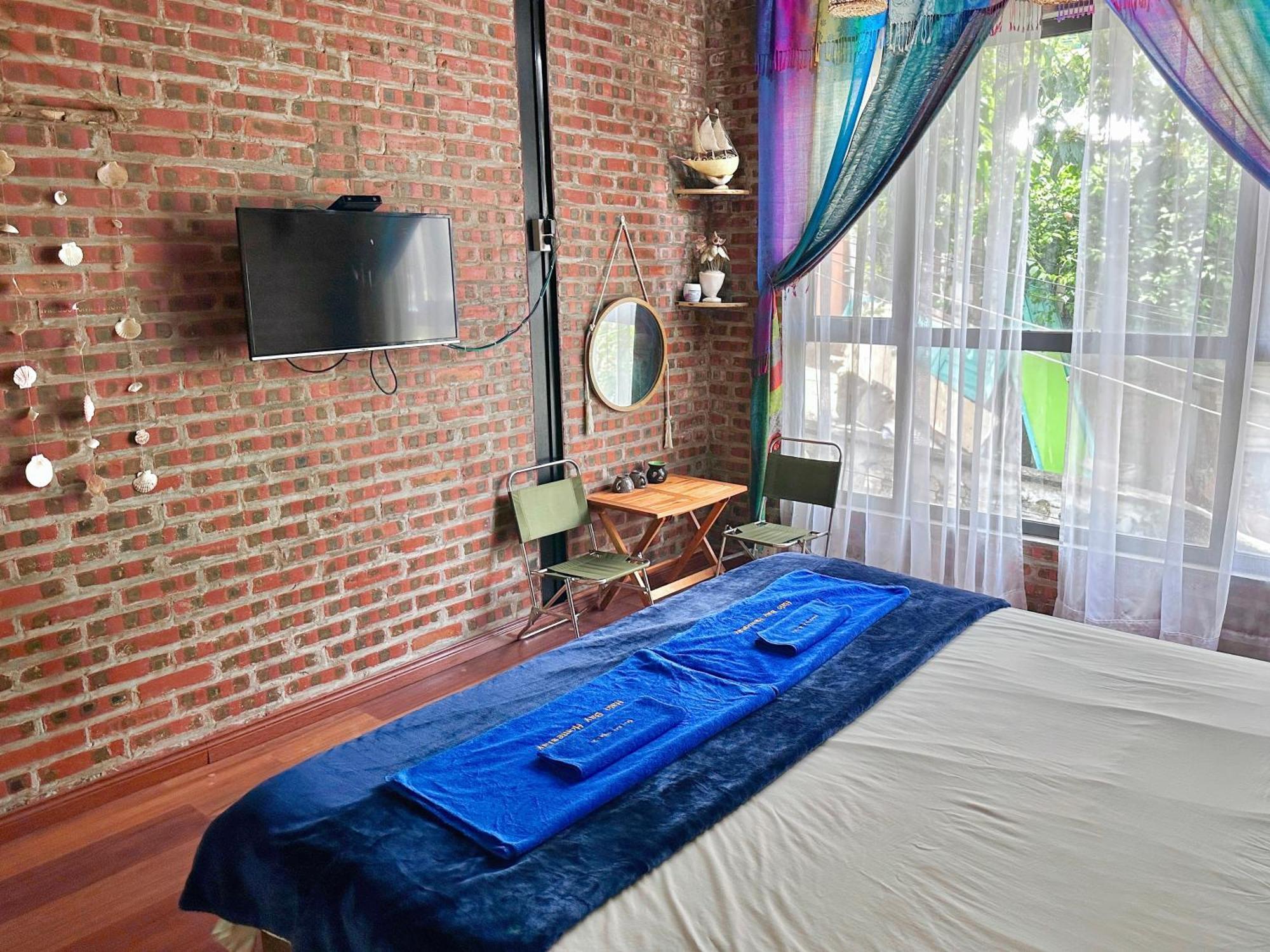 Halo Bay Homestay Hạ Long Exterior foto
