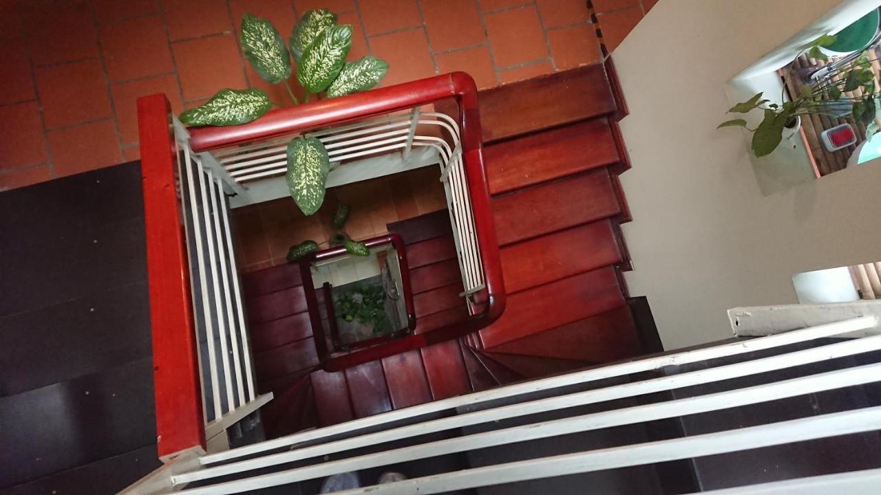 Halo Bay Homestay Hạ Long Exterior foto